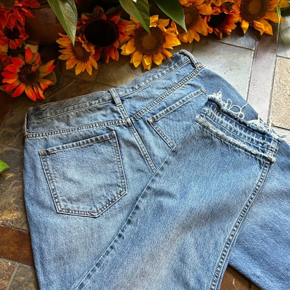 We the Free Button-Fly Jeans w/Double-Frayed Hem - Picture 8 of 16
